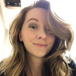 Meet your Posher, Jessica